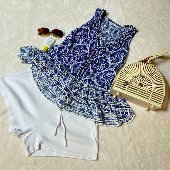 Urban Outfitters Tops - Urban Outfitters Patrons of Peace Hi Low Peplum Flowy Blue Floral Tank XS